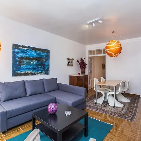 Apartment Cool